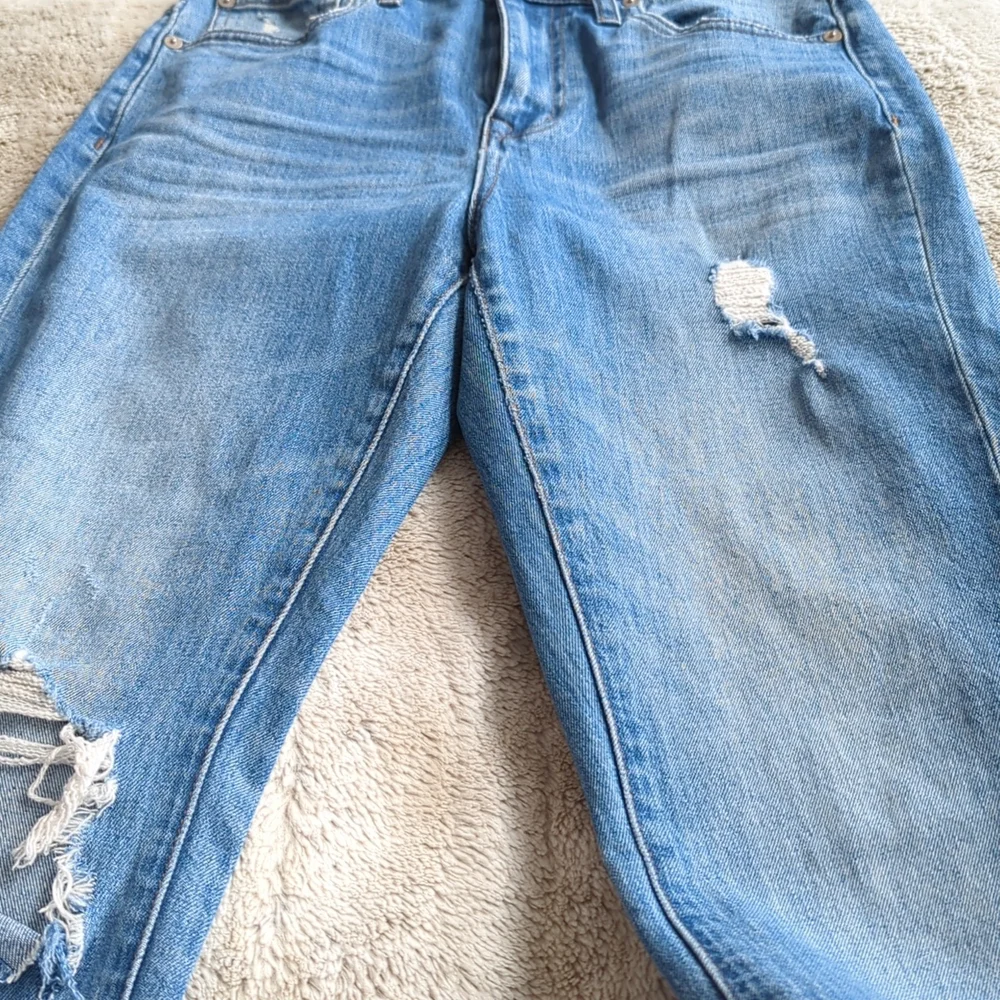 Madewell Distressed The High Rise Slim Boyfriend Raw Hem Blue Jean Size 25 - Picture 5 of 7